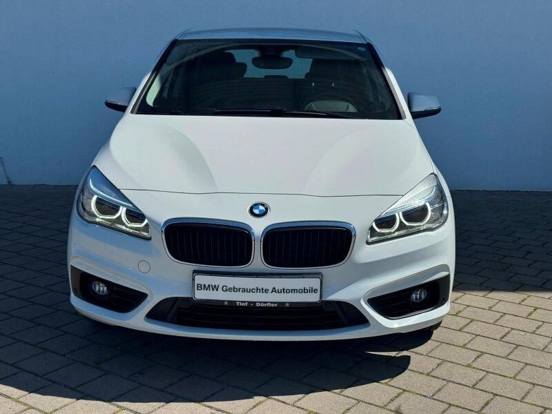 Originalaufnahme des Fahrzeugs Originalaufnahme des Fahrzeugs
