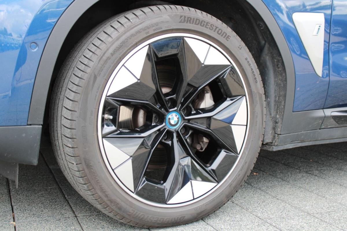 Originalaufnahme des Fahrzeugs Originalaufnahme des Fahrzeugs