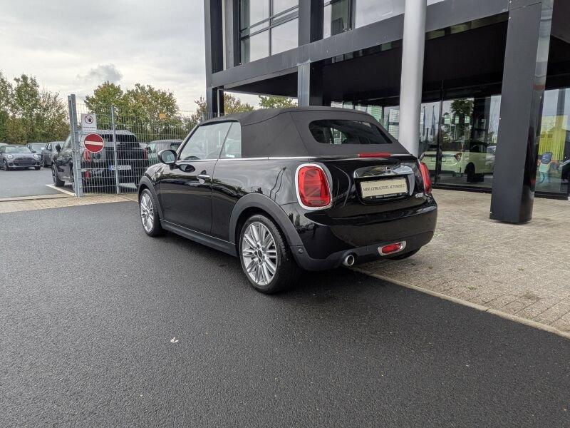 Originalaufnahme des Fahrzeugs