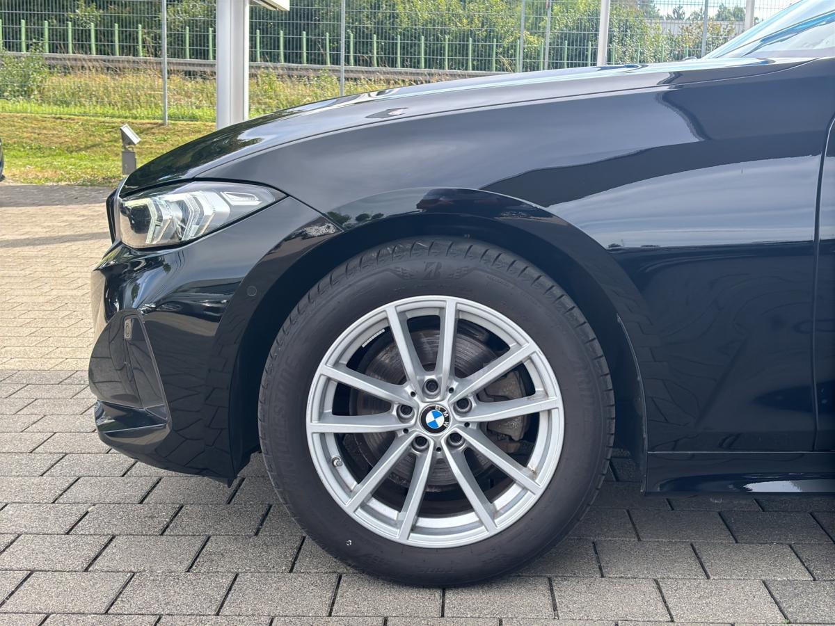 Originalaufnahme des Fahrzeugs