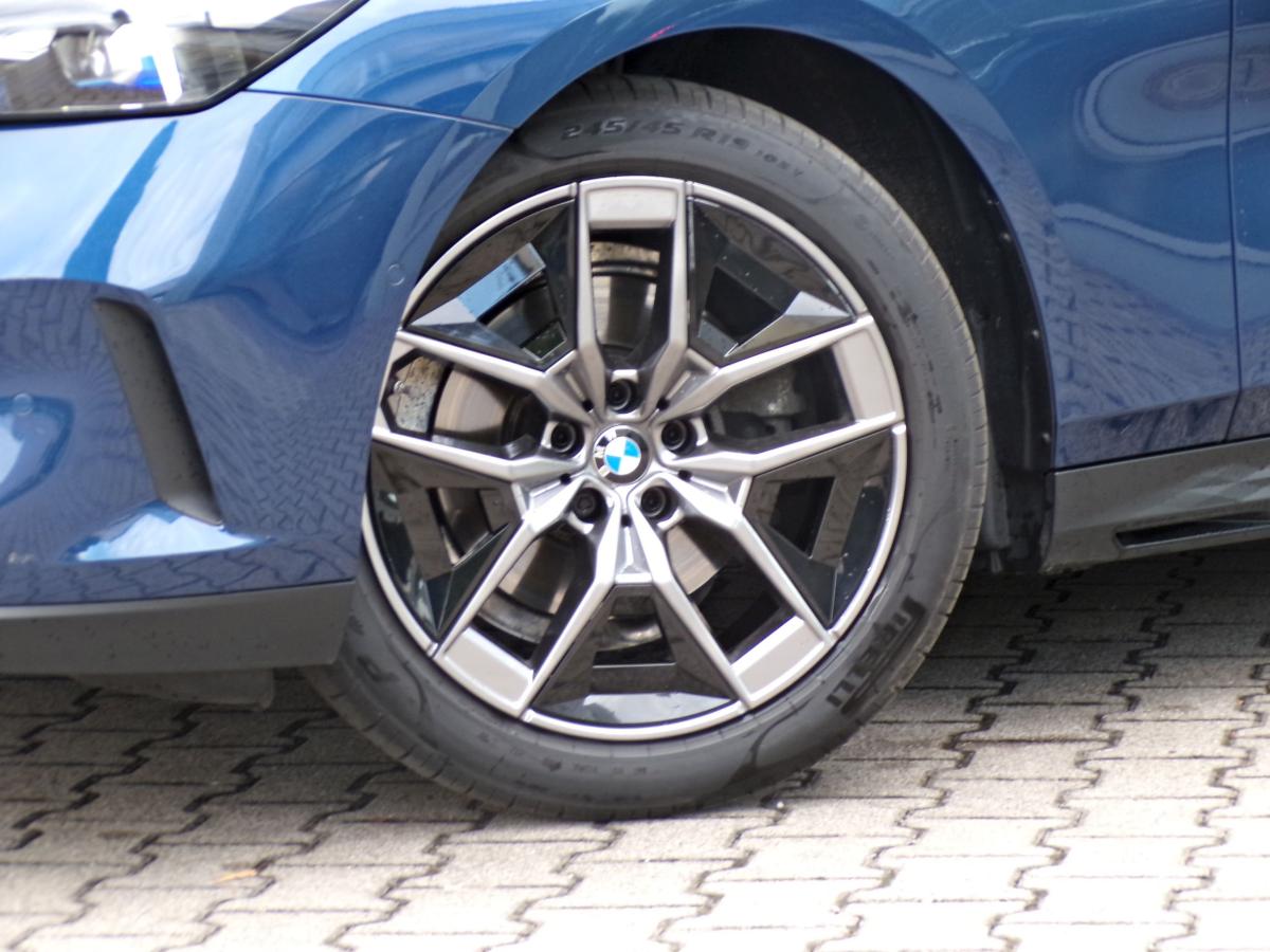 Originalaufnahme des Fahrzeugs