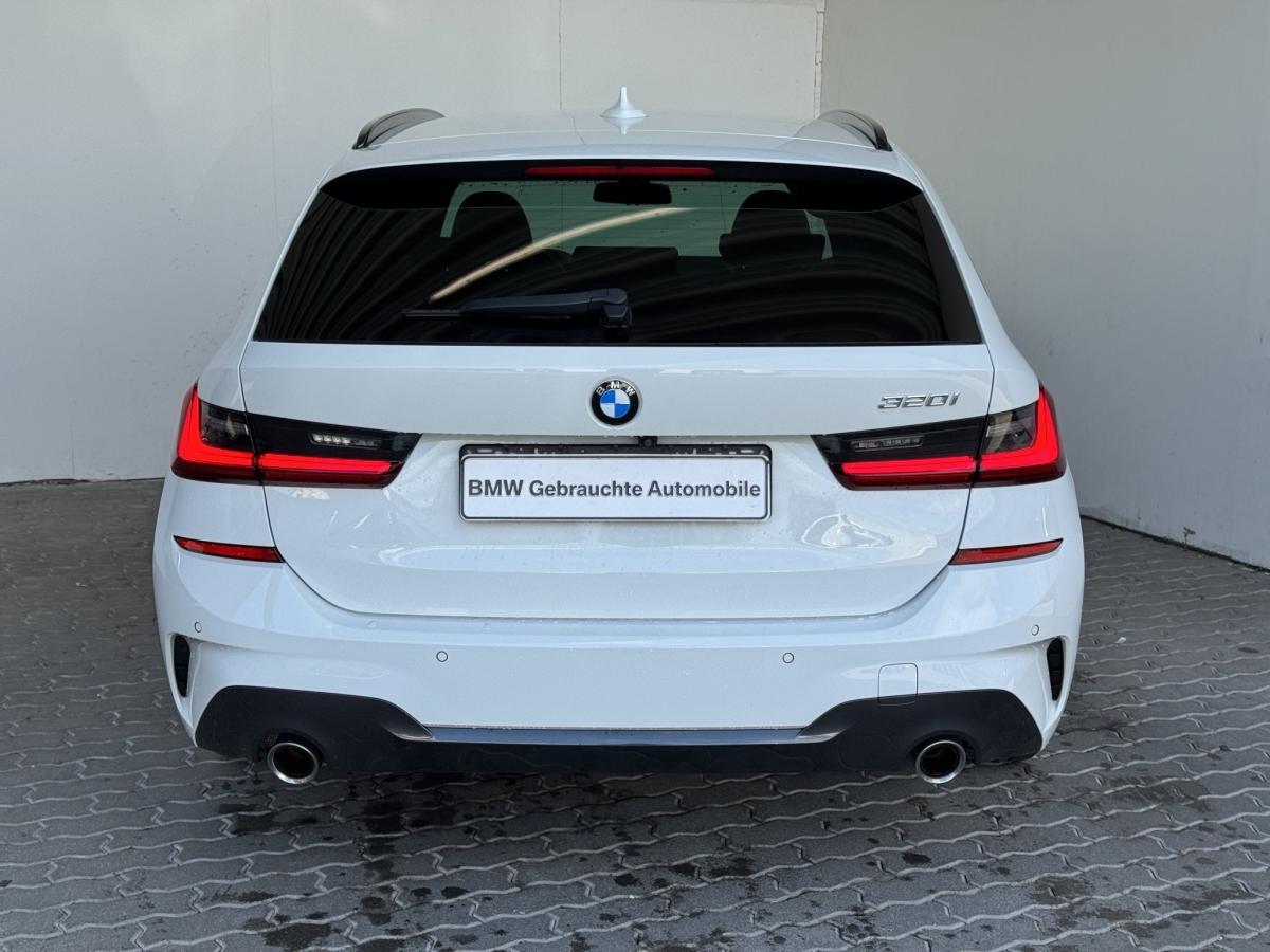 Originalaufnahme des Fahrzeugs