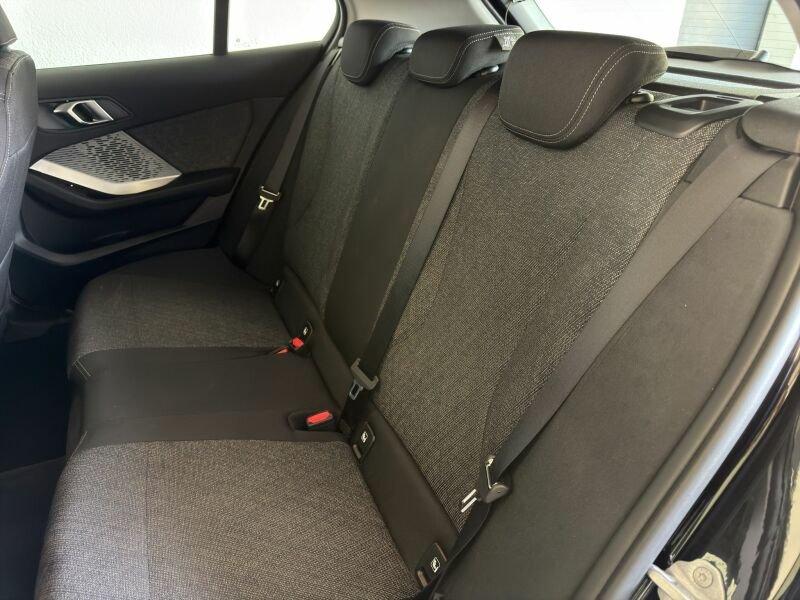 Originalaufnahme des Fahrzeugs