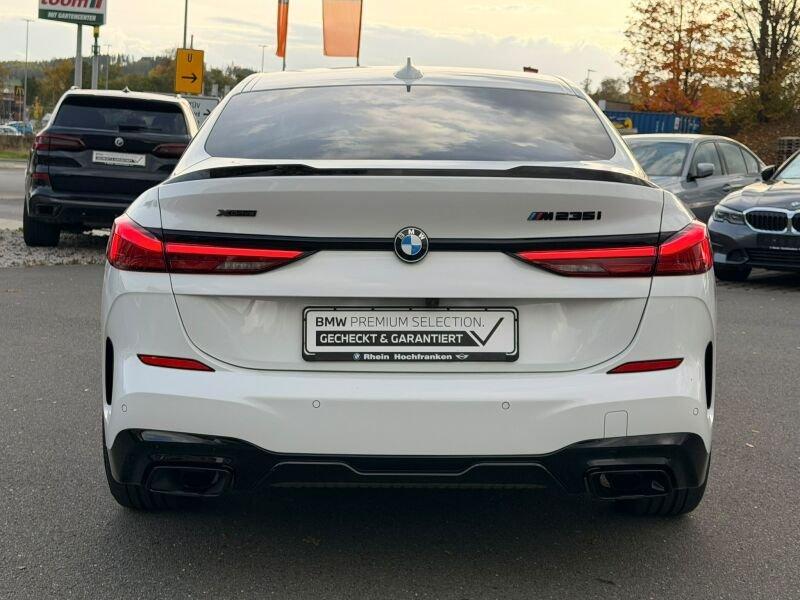 Originalaufnahme des Fahrzeugs