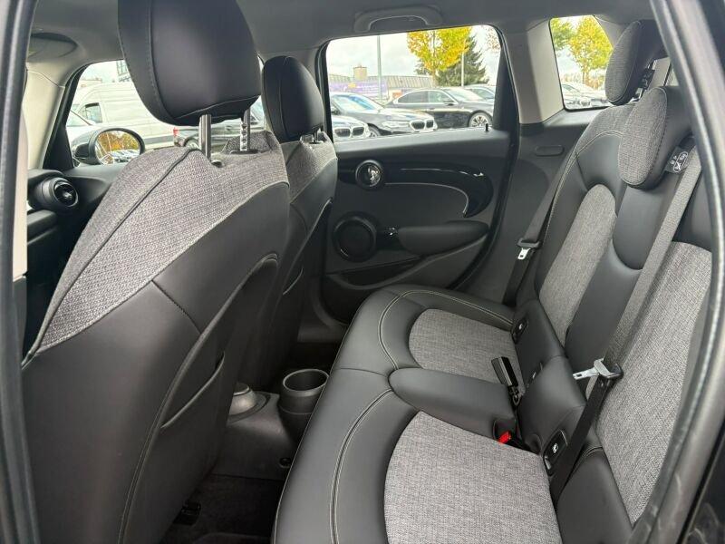 Originalaufnahme des Fahrzeugs