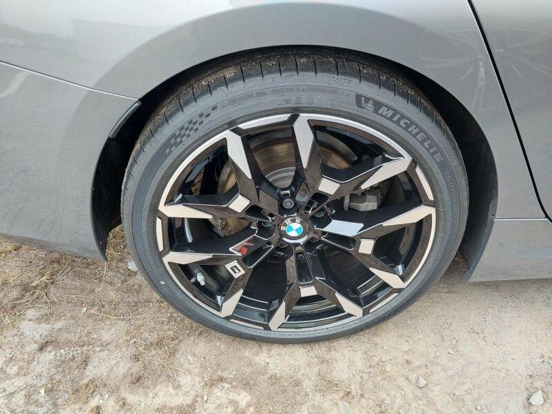 Originalaufnahme des Fahrzeugs