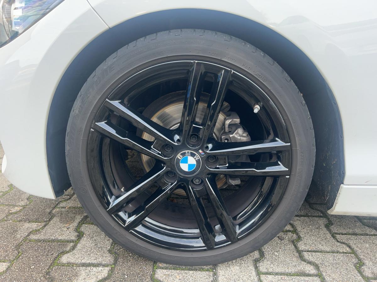 Originalaufnahme des Fahrzeugs