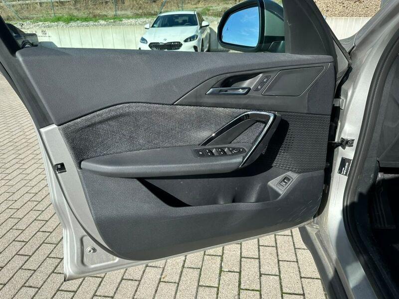 Originalaufnahme des Fahrzeugs