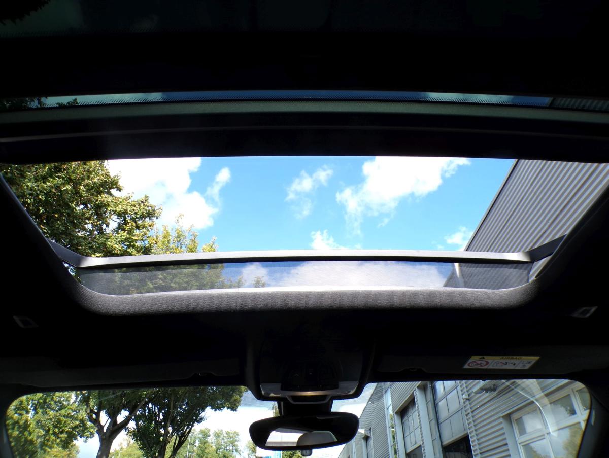 Originalaufnahme des Fahrzeugs