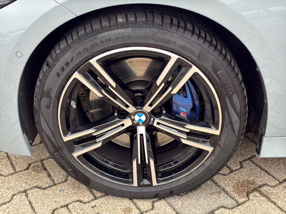 Originalaufnahme des Fahrzeugs