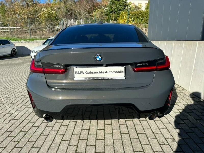 Originalaufnahme des Fahrzeugs