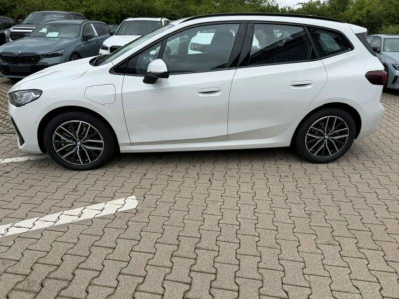 Originalaufnahme des Fahrzeugs Originalaufnahme des Fahrzeugs