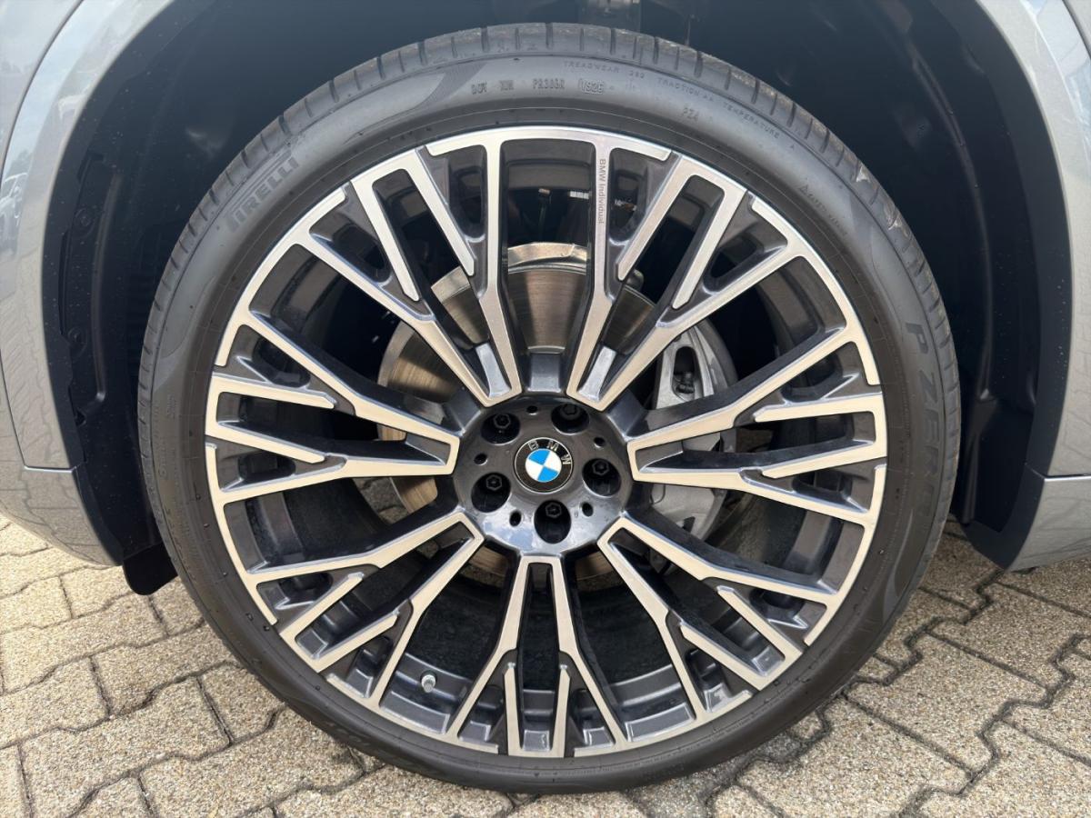 Originalaufnahme des Fahrzeugs