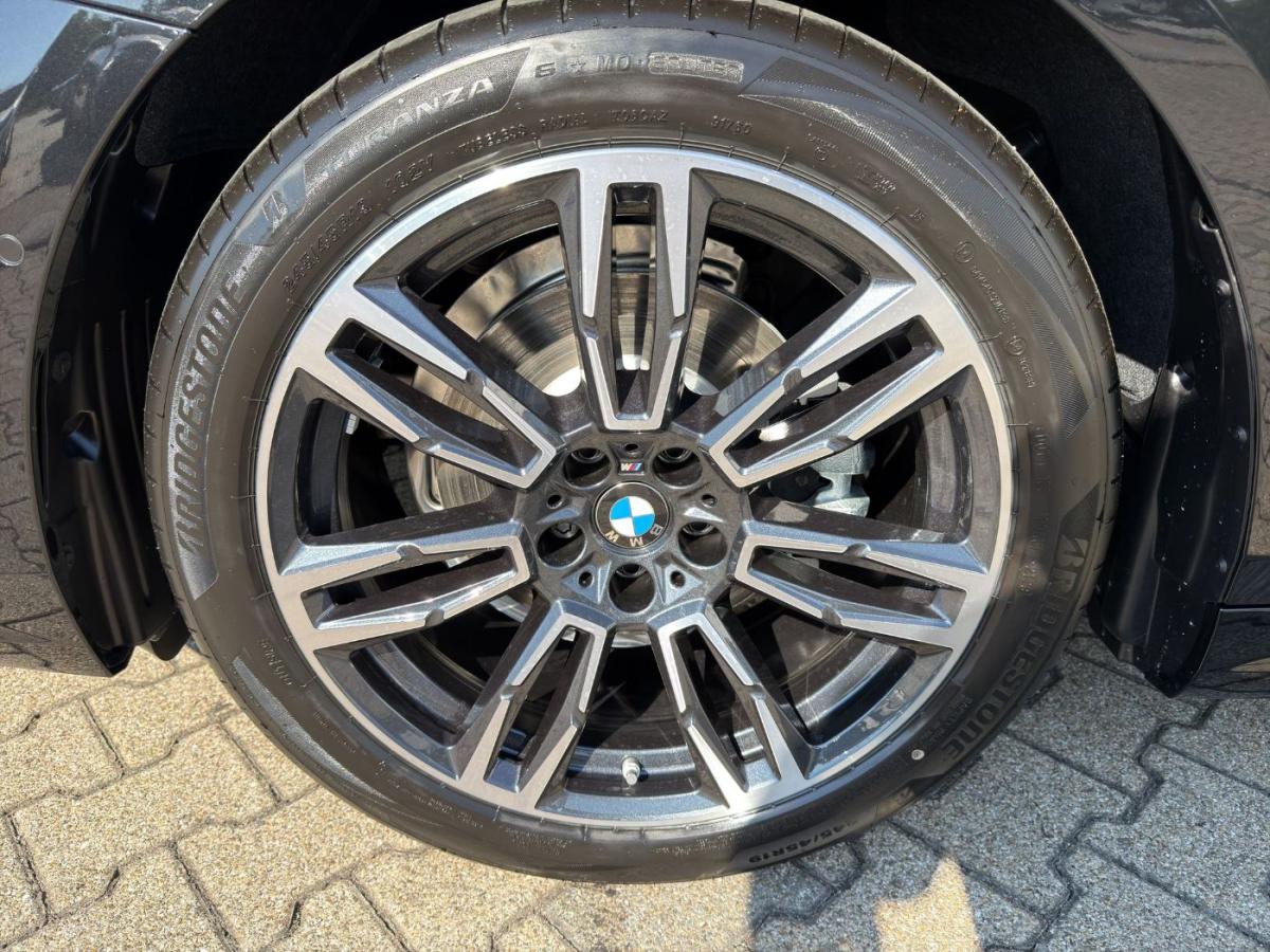 Originalaufnahme des Fahrzeugs