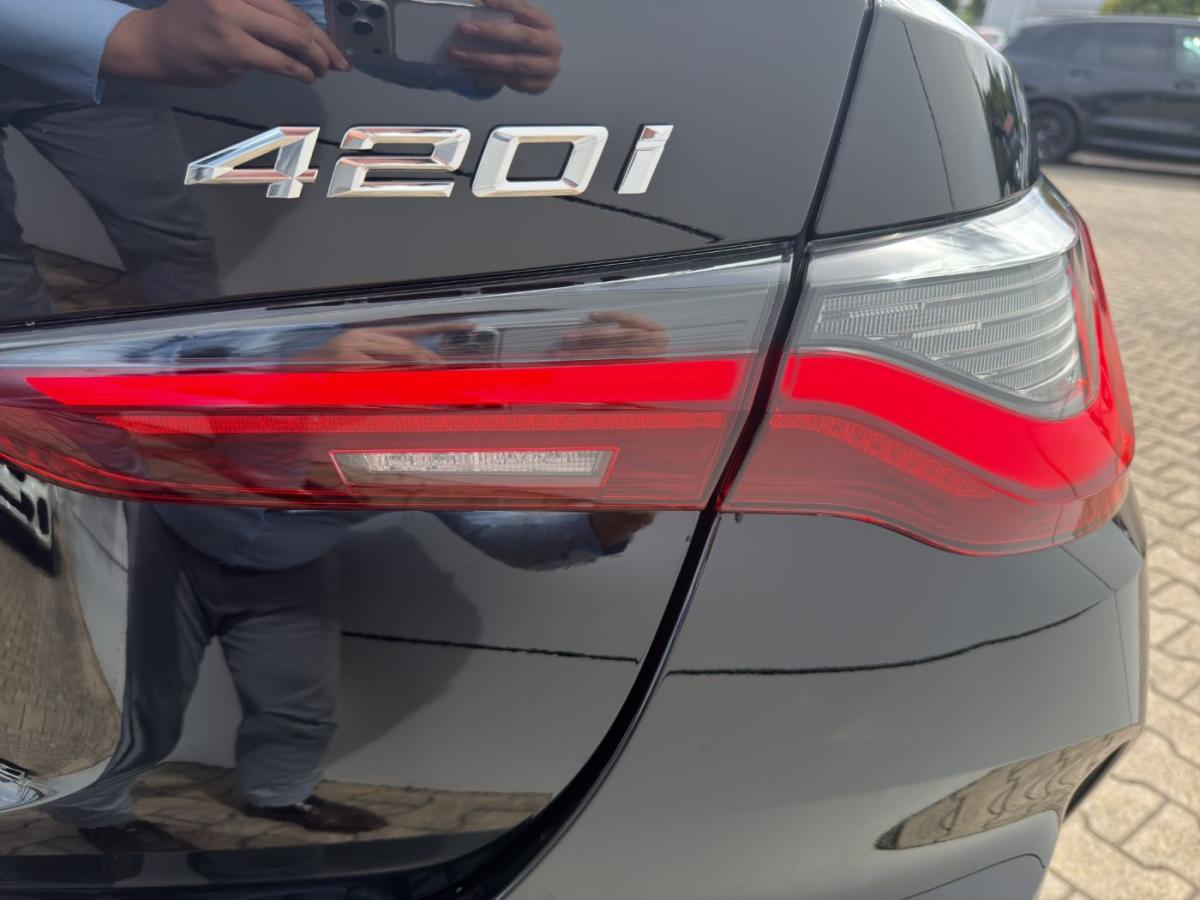Originalaufnahme des Fahrzeugs