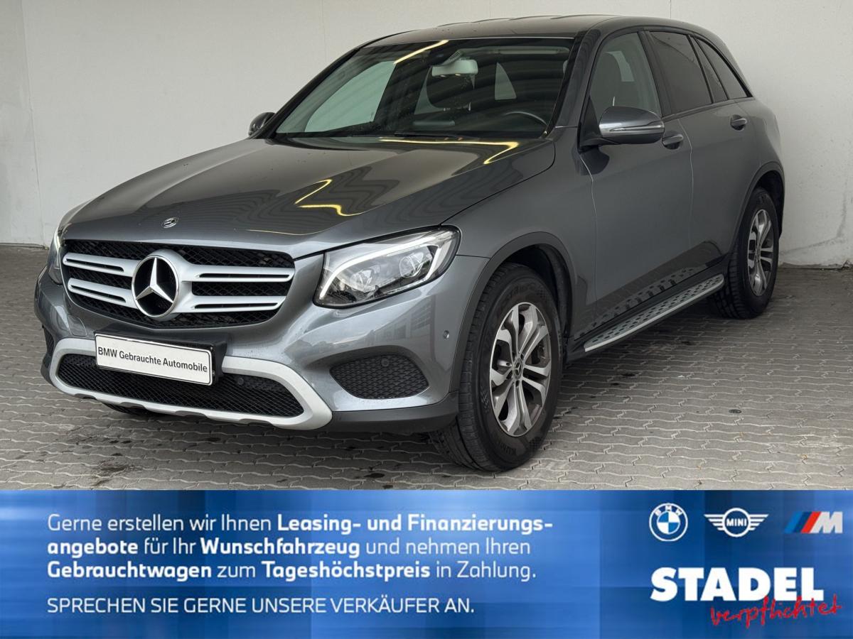 MERCEDES-BENZ GLC 250 in Grau von vorne