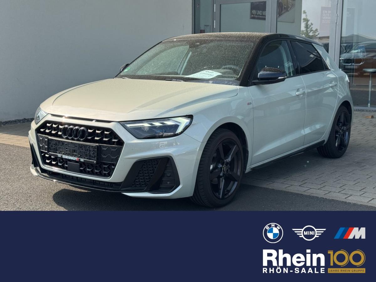 AUDI A1 in Silber von vorne