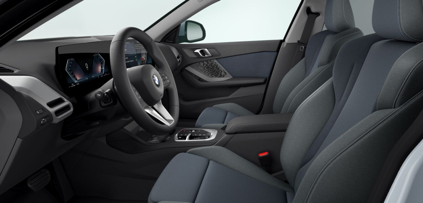 BMW BMW 2er im Innenraum seitlich BMW BMW 2er im Innenraum seitlich