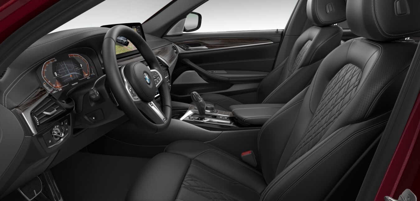 BMW BMW 5er im Innenraum seitlich