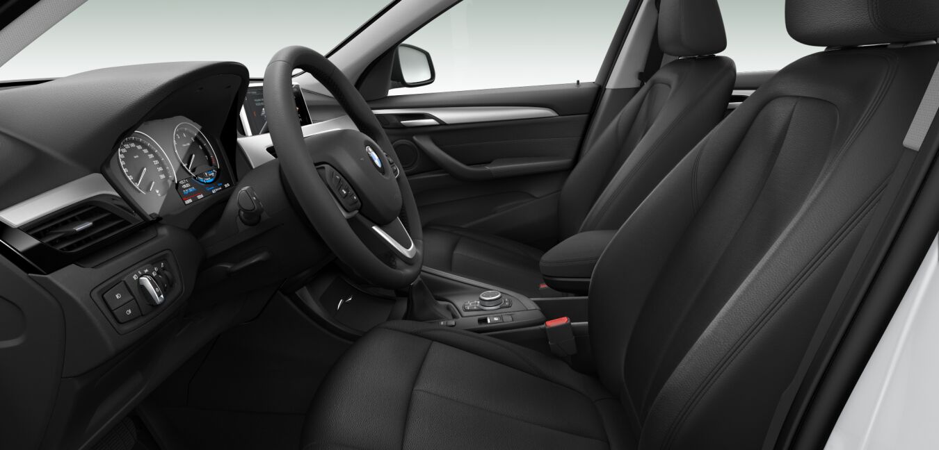 BMW BMW X im Innenraum seitlich