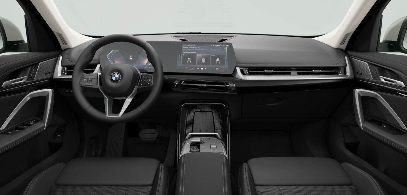 BMW BMW X im Innenraum von vorne