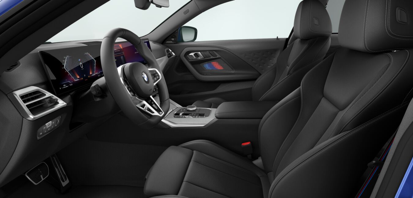 BMW BMW 2er im Innenraum seitlich BMW BMW 2er im Innenraum seitlich