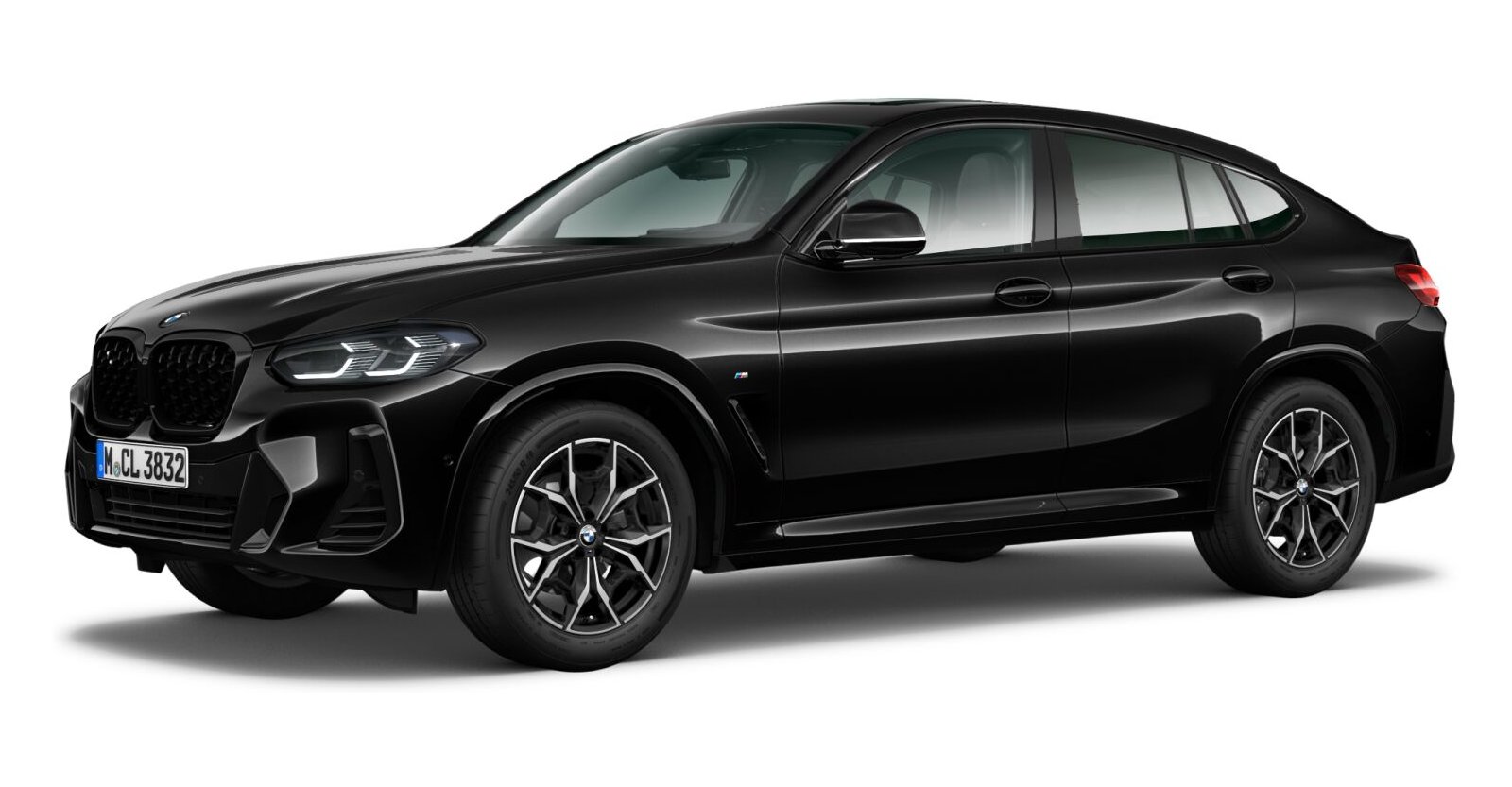 BMW X4 xDrive20i in Schwarz von vorne BMW X4 xDrive20i in Schwarz von vorne