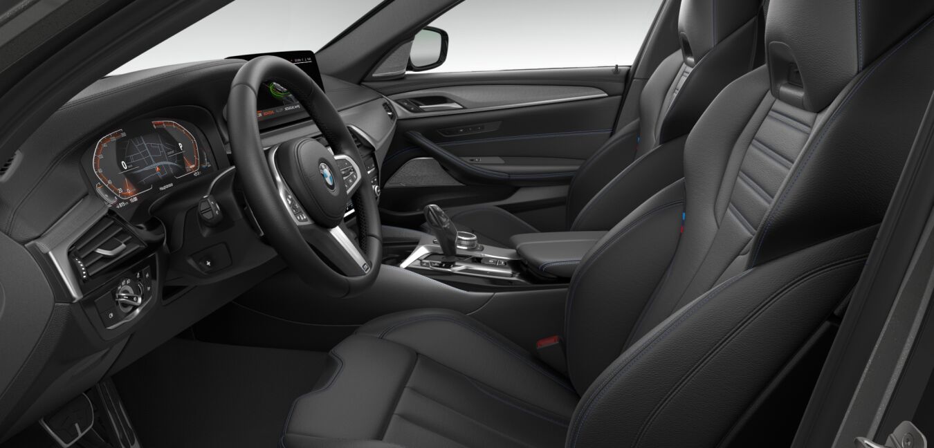 BMW BMW 5er im Innenraum seitlich BMW BMW 5er im Innenraum seitlich