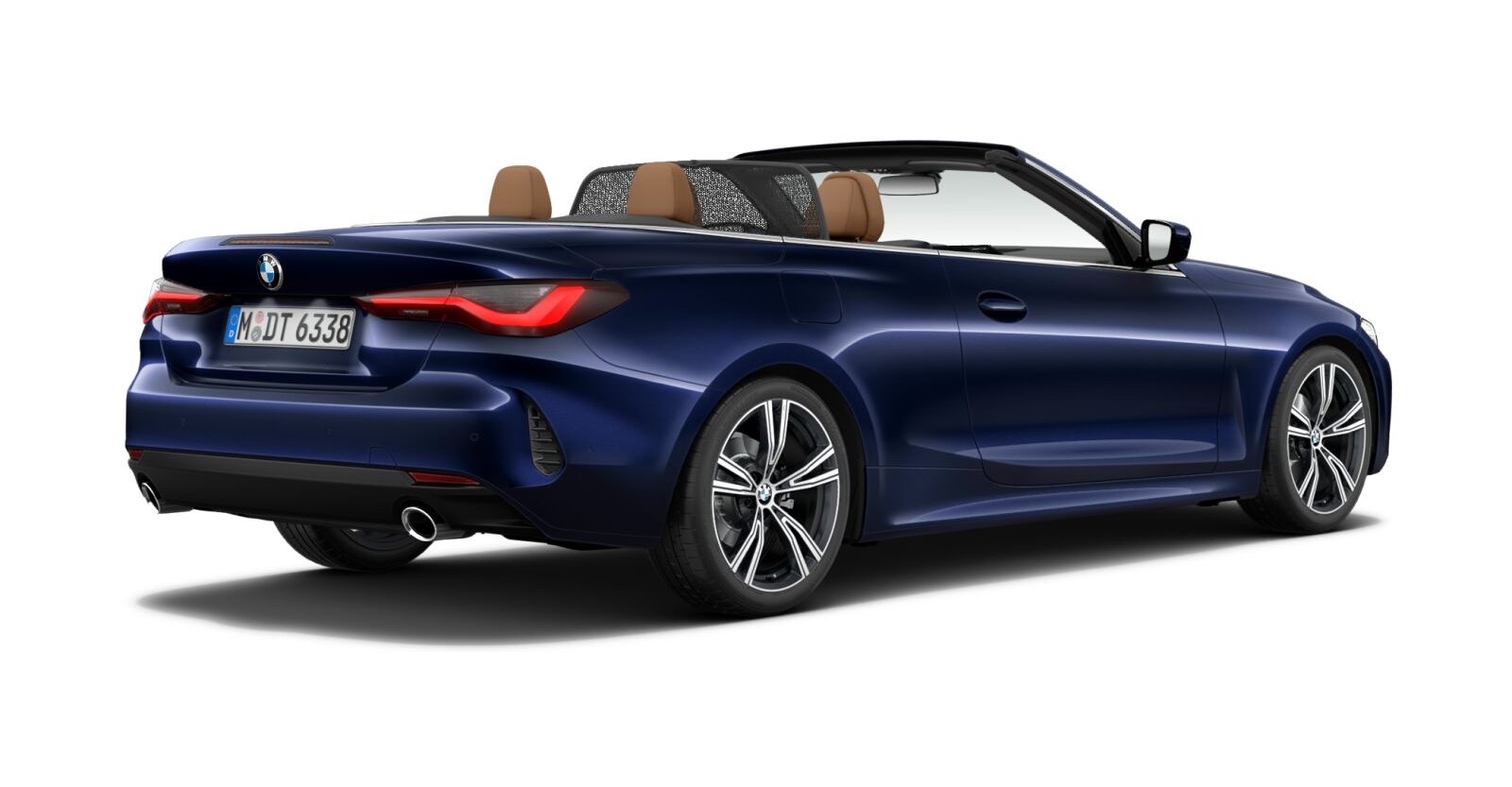 BMW BMW 4er in Blau von hinten BMW BMW 4er in Blau von hinten