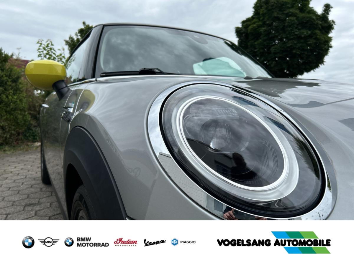 Originalaufnahme des Fahrzeugs Originalaufnahme des Fahrzeugs