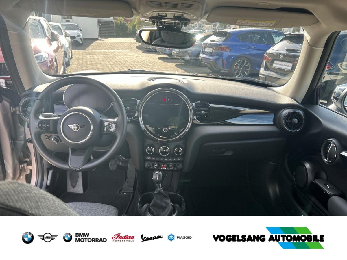 Originalaufnahme des Fahrzeugs Originalaufnahme des Fahrzeugs