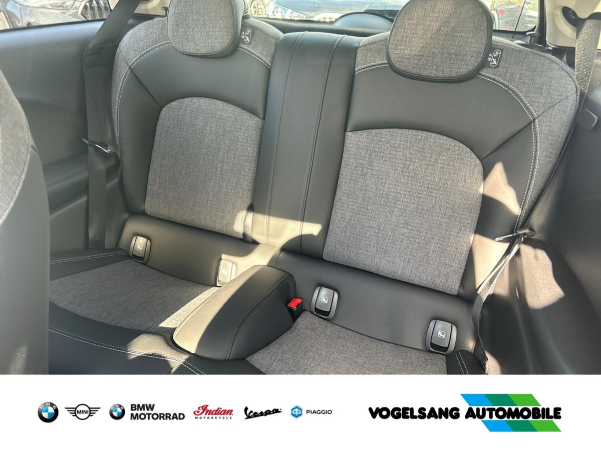 Originalaufnahme des Fahrzeugs Originalaufnahme des Fahrzeugs