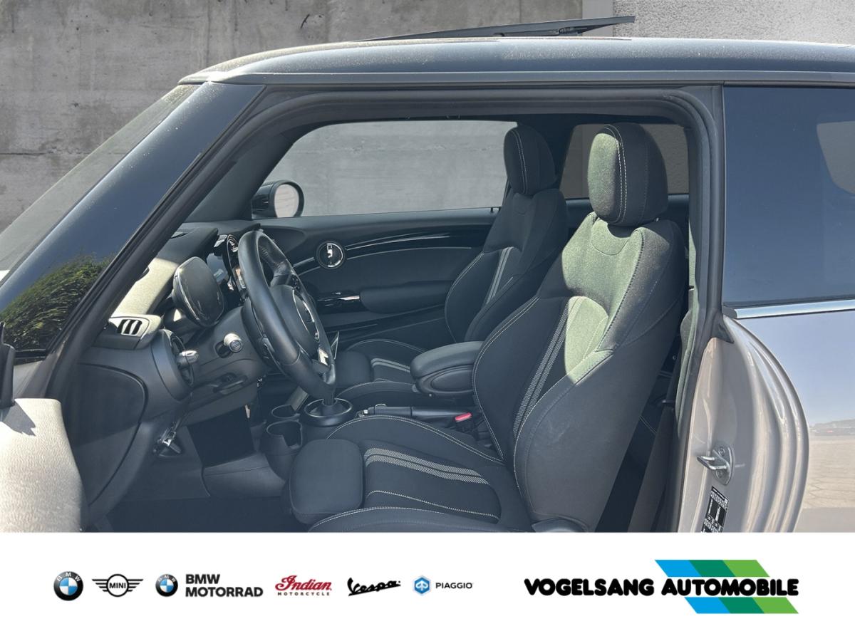 Originalaufnahme des Fahrzeugs Originalaufnahme des Fahrzeugs