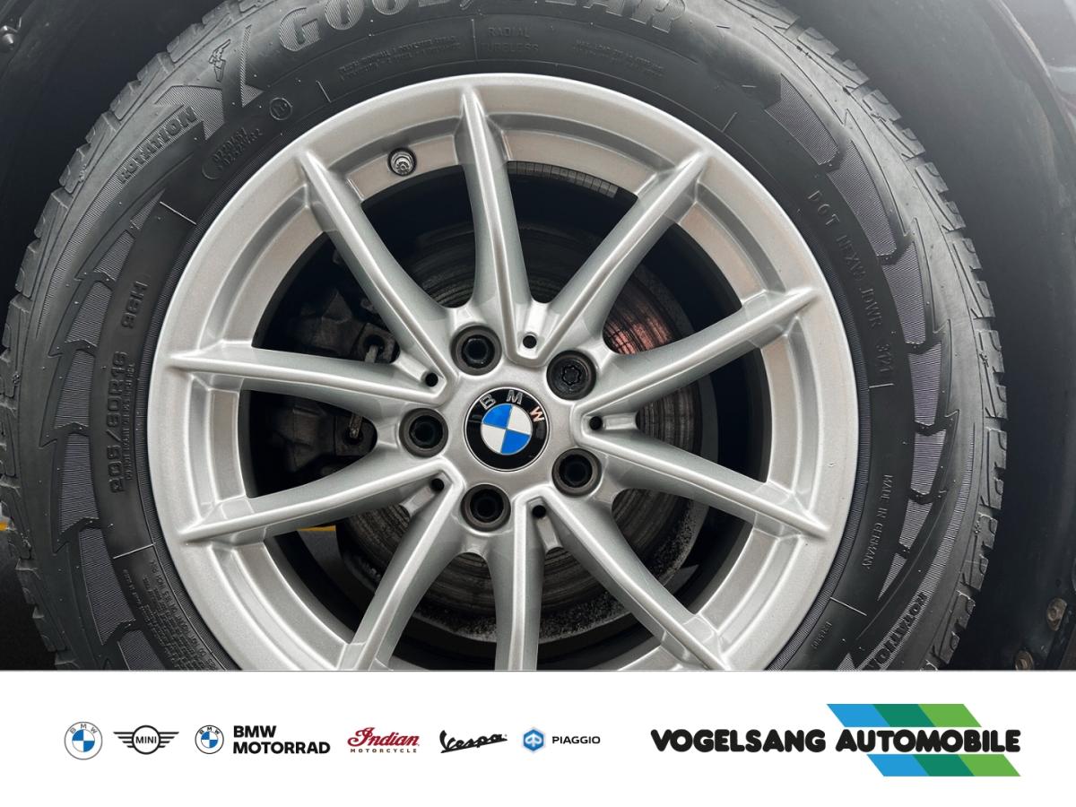 Originalaufnahme des Fahrzeugs Originalaufnahme des Fahrzeugs