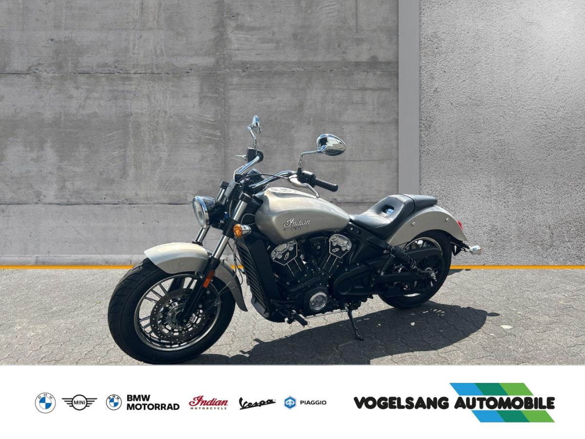 INDIAN Scout in Grau von vorne INDIAN Scout in Grau von vorne