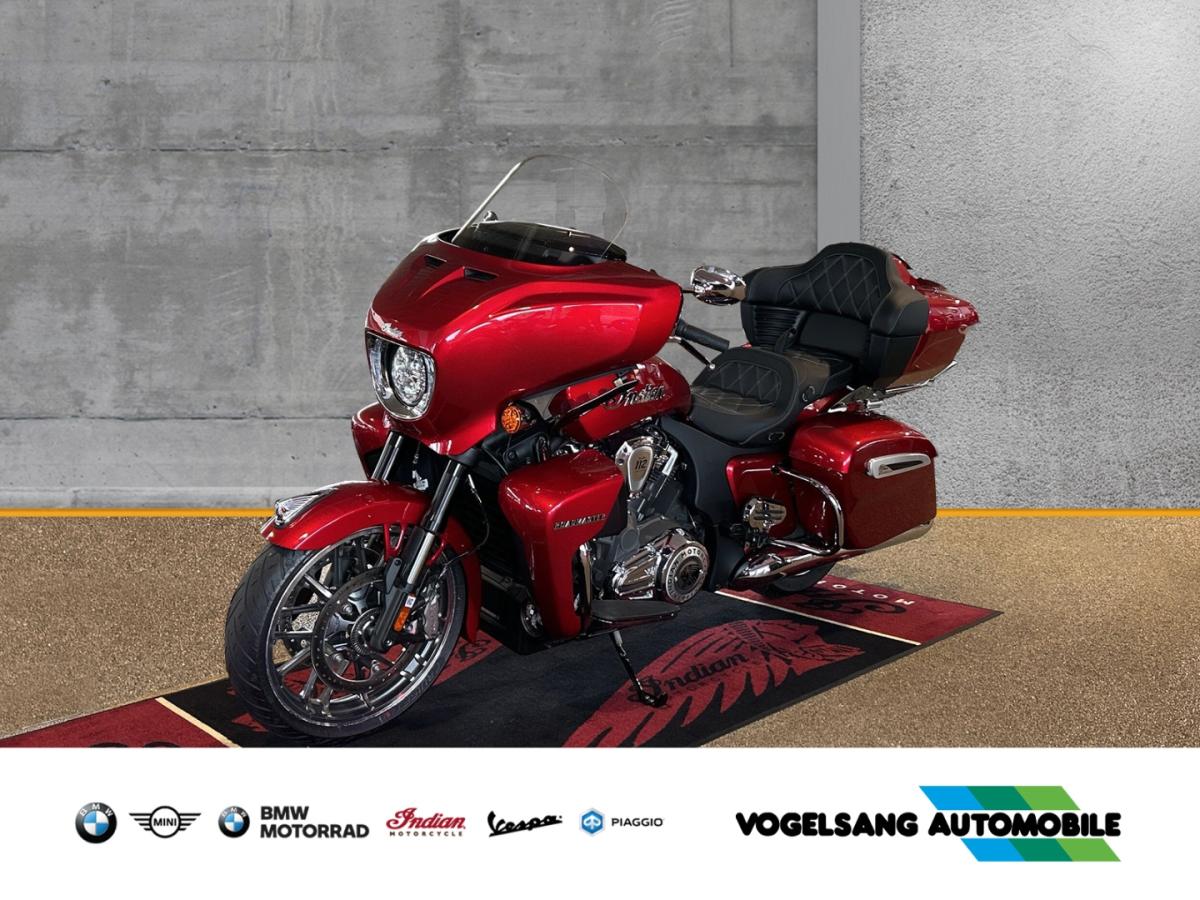 INDIAN Roadmaster Powerplus Limited in Rot von vorne INDIAN Roadmaster Powerplus Limited in Rot von vorne