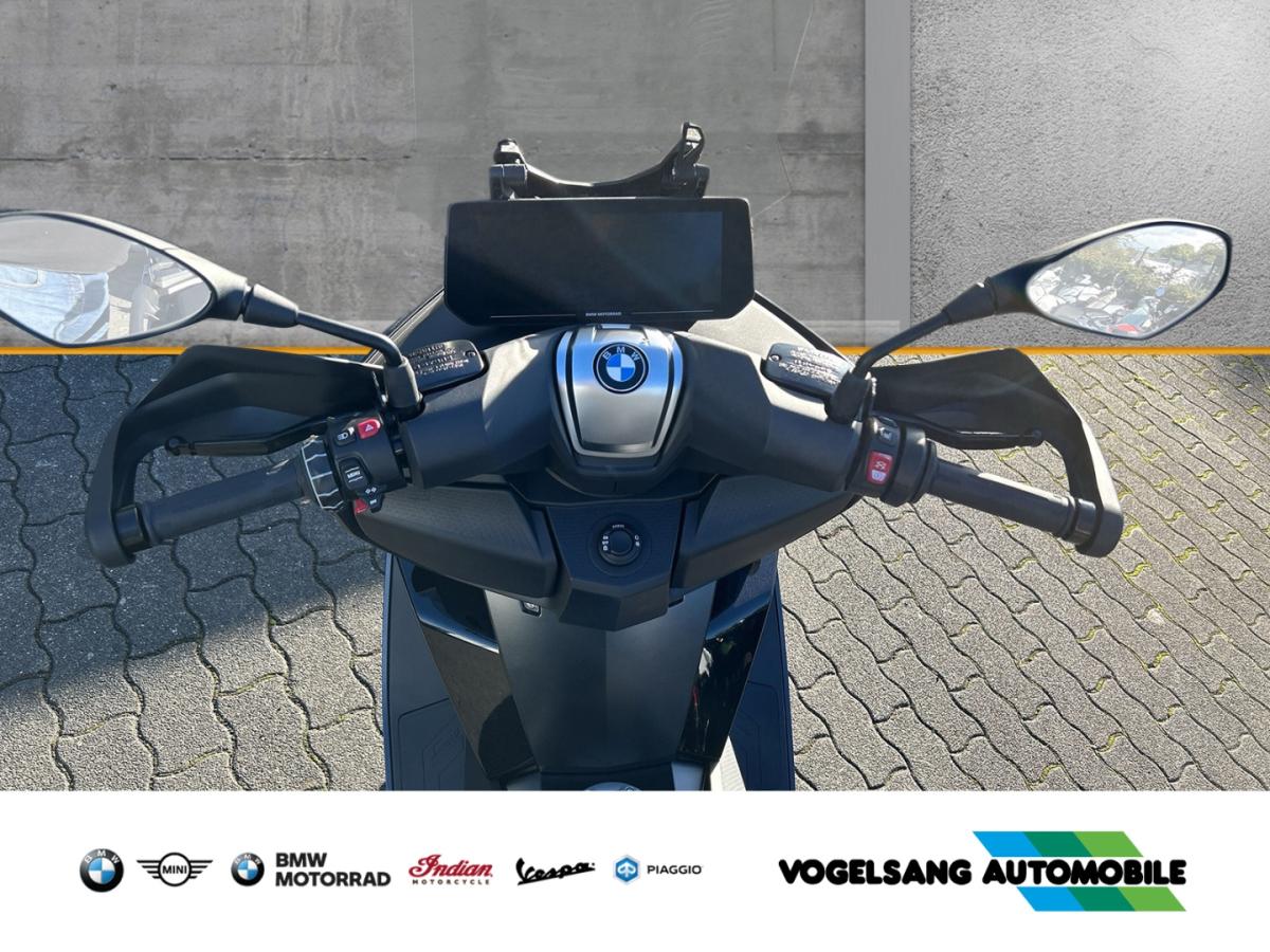 Originalaufnahme des Fahrzeugs Originalaufnahme des Fahrzeugs