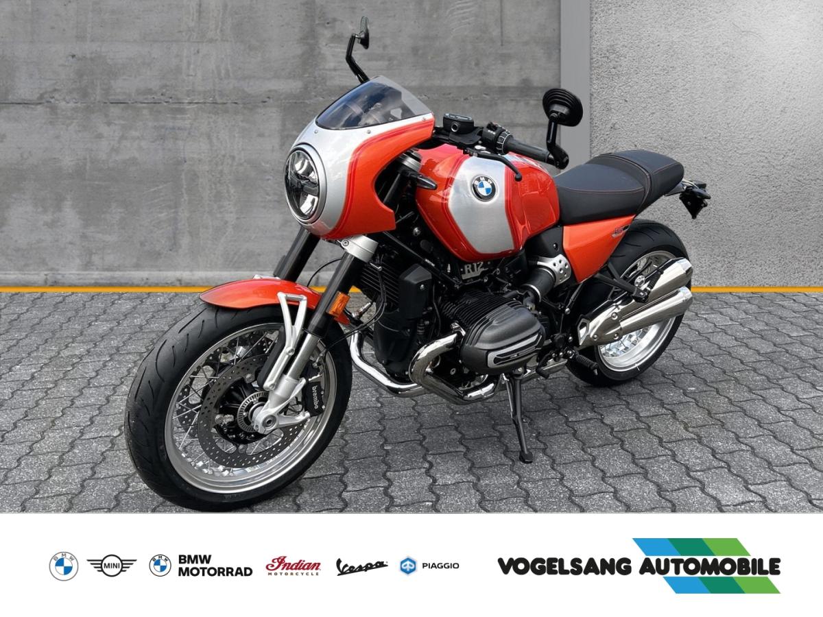 BMW R nineT in Orange von vorne BMW R nineT in Orange von vorne