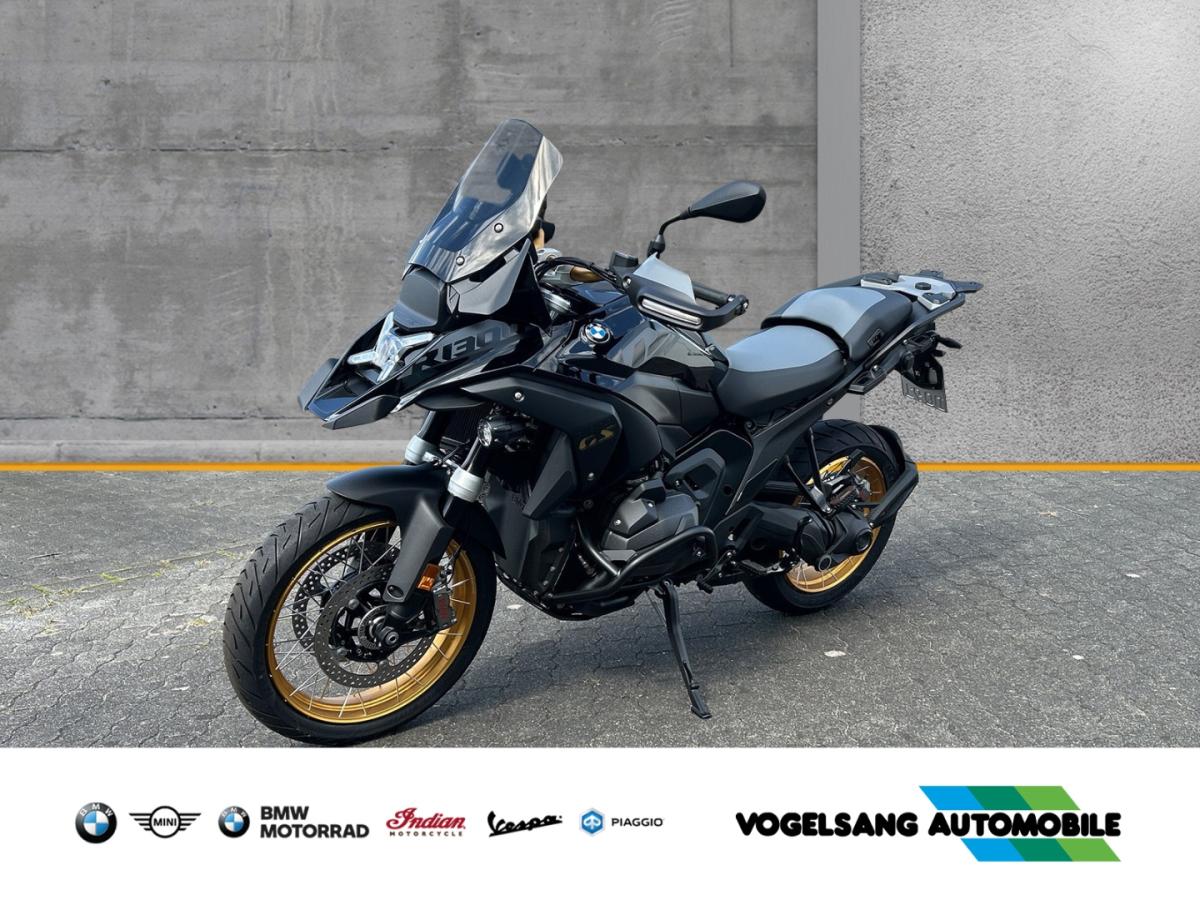 BMW R 1300 GS in Schwarz von vorne BMW R 1300 GS in Schwarz von vorne