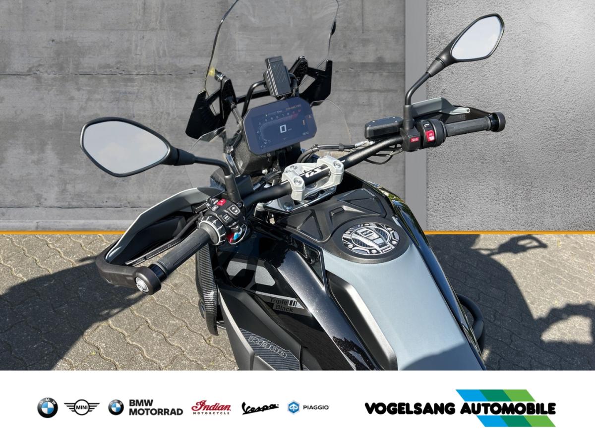 Originalaufnahme des Fahrzeugs Originalaufnahme des Fahrzeugs