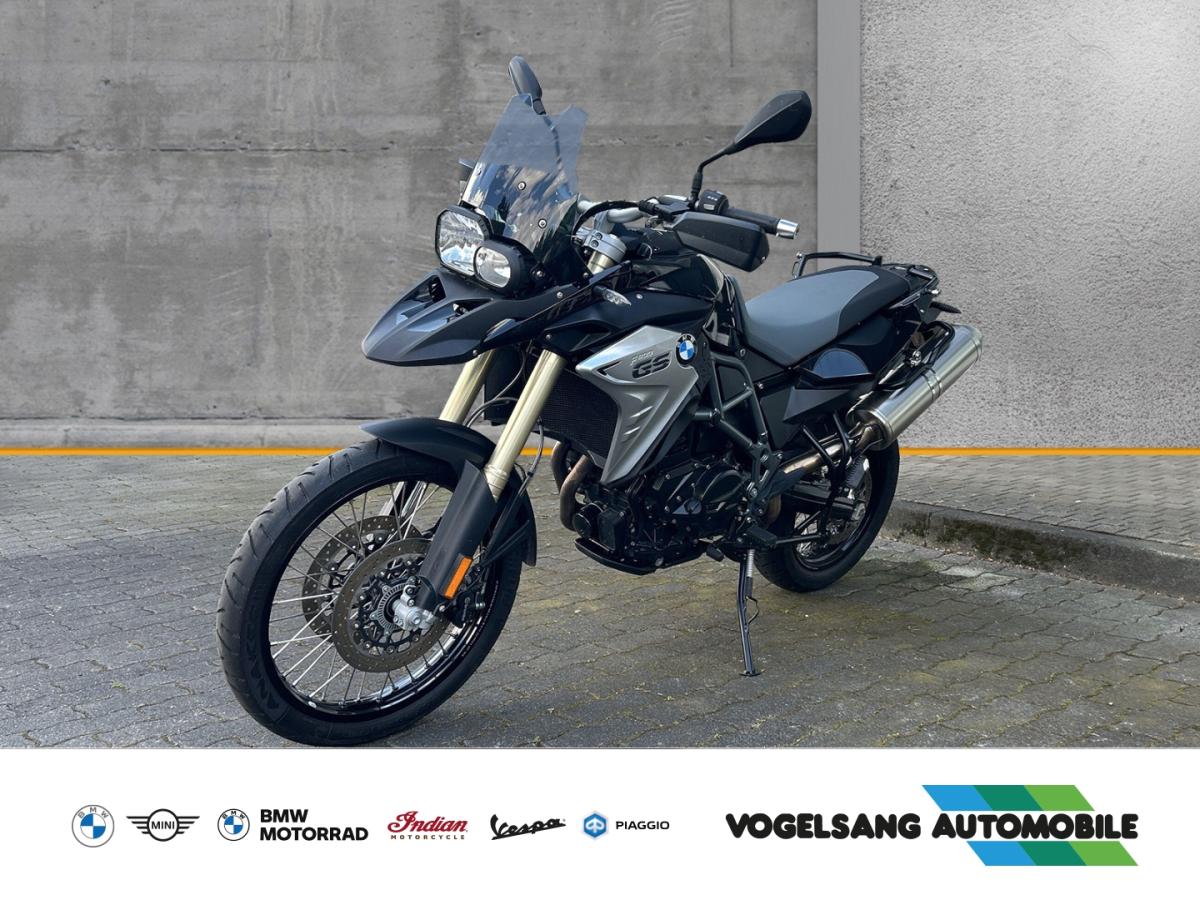 BMW F 800 GS in Schwarz von vorne BMW F 800 GS in Schwarz von vorne