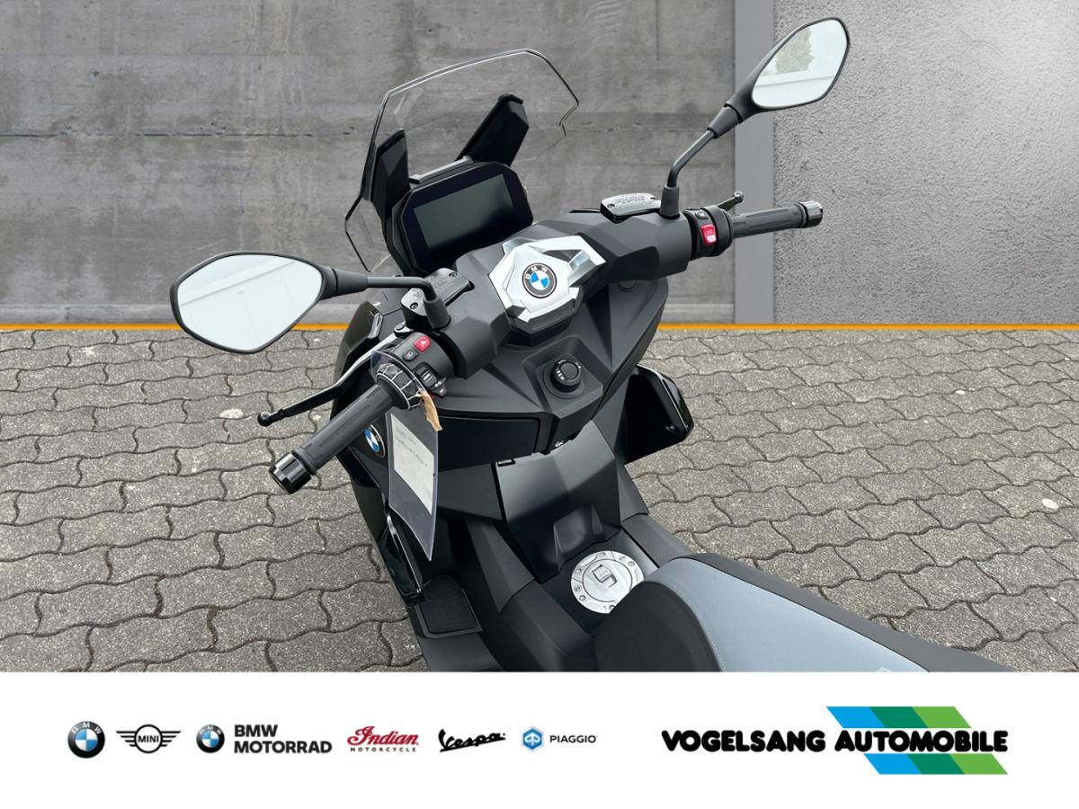 Originalaufnahme des Fahrzeugs Originalaufnahme des Fahrzeugs