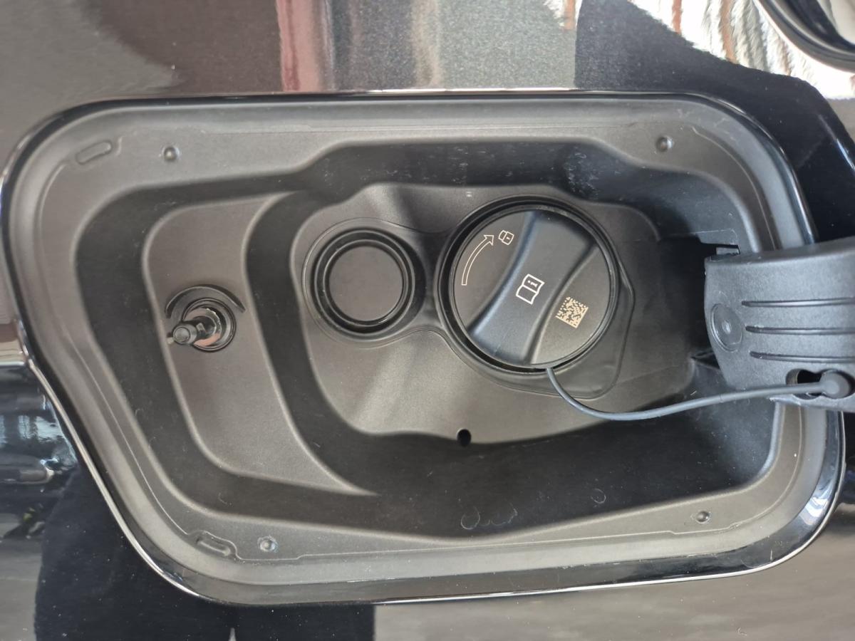 Originalaufnahme des Fahrzeugs Originalaufnahme des Fahrzeugs