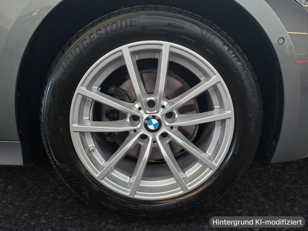 Originalaufnahme des Fahrzeugs Originalaufnahme des Fahrzeugs