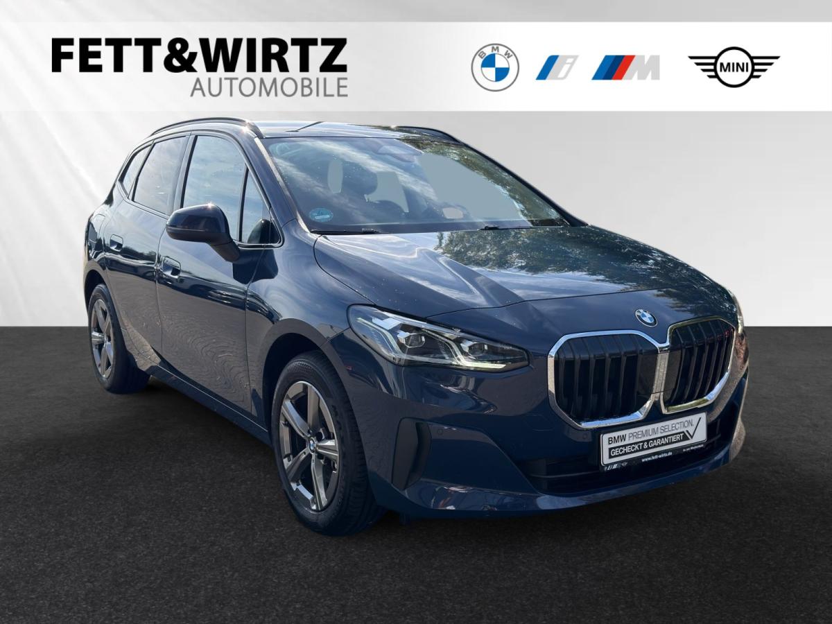 BMW 220i Active Tourer Originalaufnahme