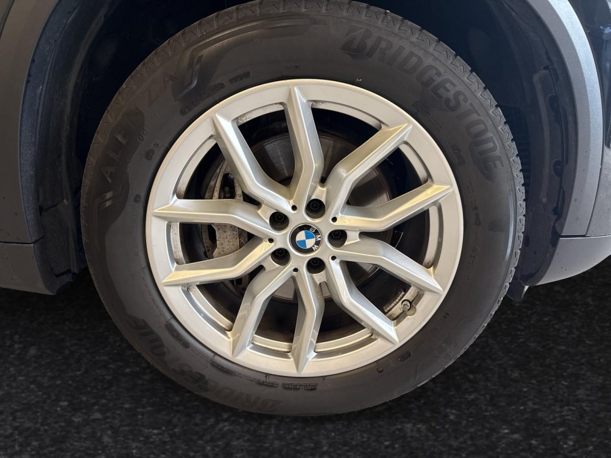 Originalaufnahme des Fahrzeugs Originalaufnahme des Fahrzeugs