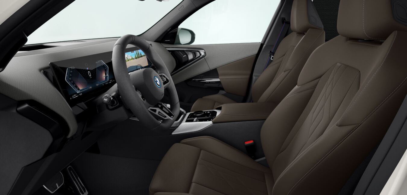 BMW BMW X im Innenraum seitlich