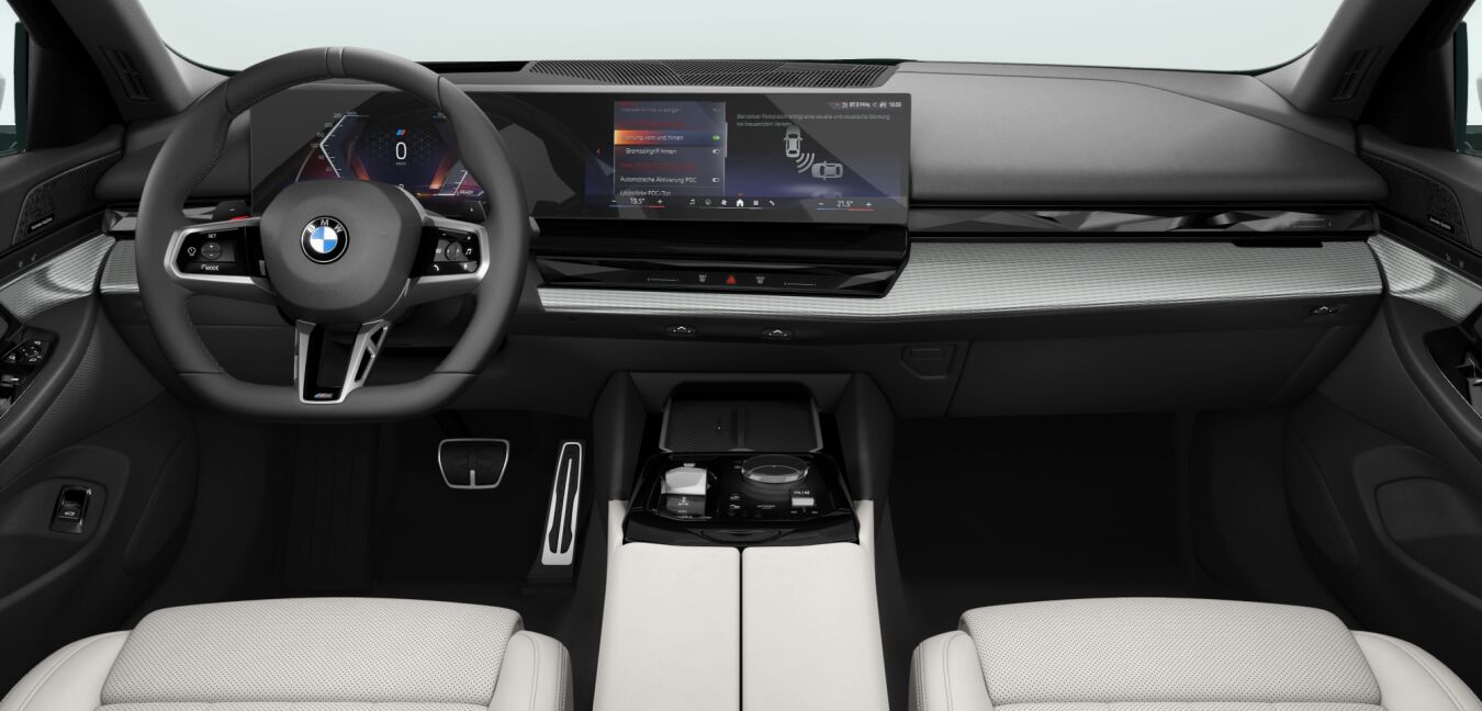 BMW BMW 5er im Innenraum von vorne