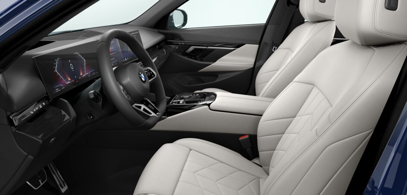 BMW BMW 5er im Innenraum seitlich BMW BMW 5er im Innenraum seitlich