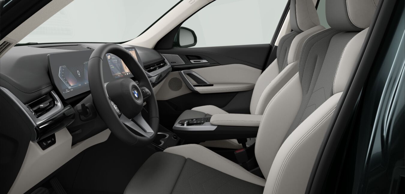 BMW BMW X im Innenraum seitlich BMW BMW X im Innenraum seitlich